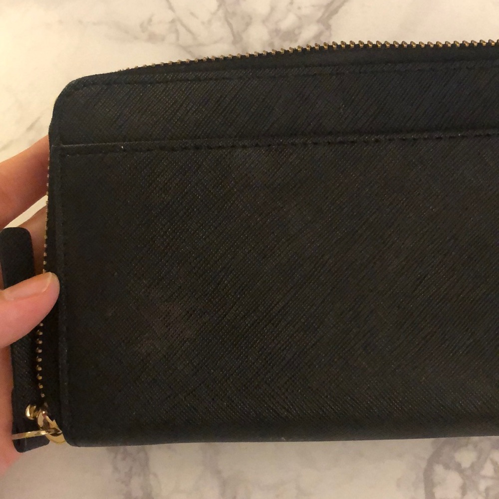 Kate Spade Long Wallet - Picture 7 of 8